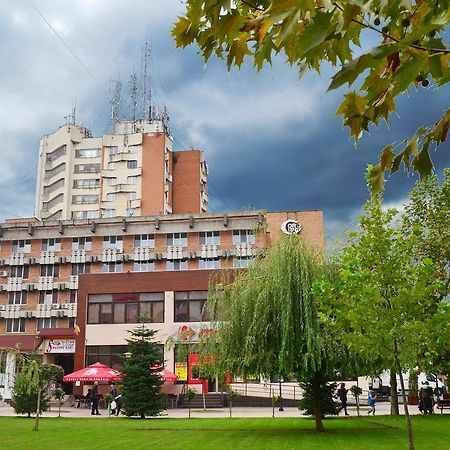 Hotel Gorj Târgu Jiu Zewnętrze zdjęcie