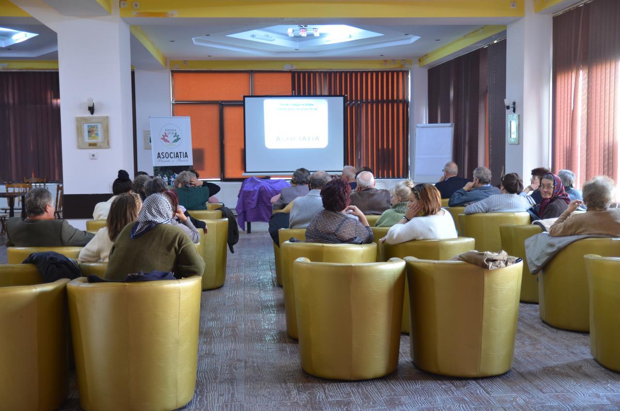 Hotel Gorj Târgu Jiu Zewnętrze zdjęcie