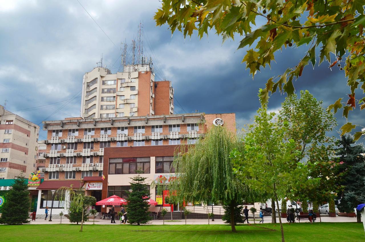 Hotel Gorj Târgu Jiu Zewnętrze zdjęcie